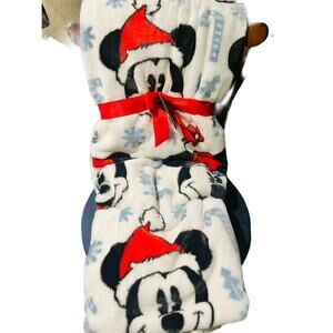 Mickey Mouse faux fur super soft Christmas throw 50 by 70
